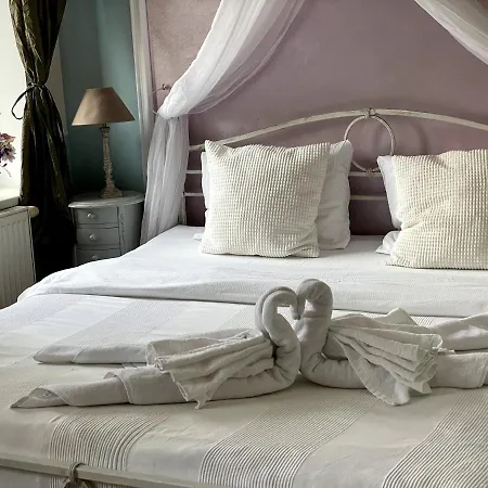 Hotel Amálka U řípu 3*