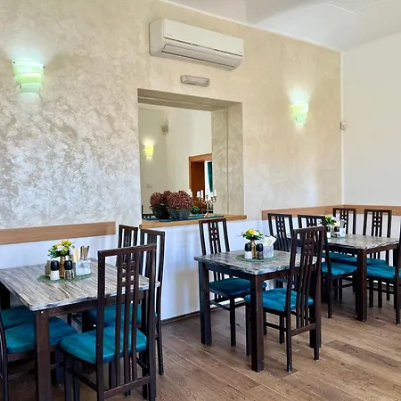 Amálka U řípu Hotel 3*