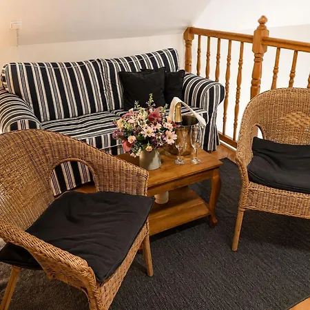 Amalka U Ripu Hotel