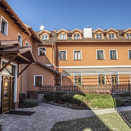 Amálka U řípu Straškov