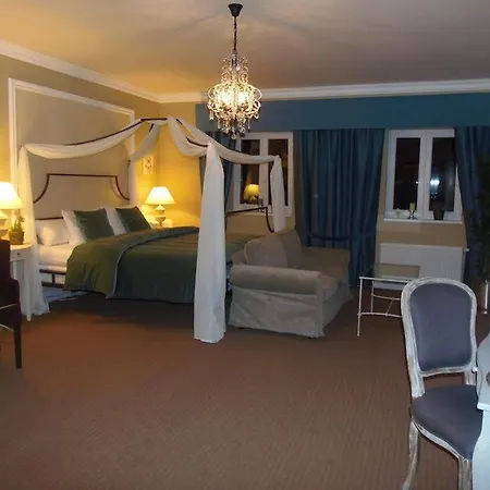 Hotel Amálka U řípu 3*