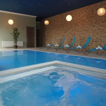 Amalka U Ripu Hotel